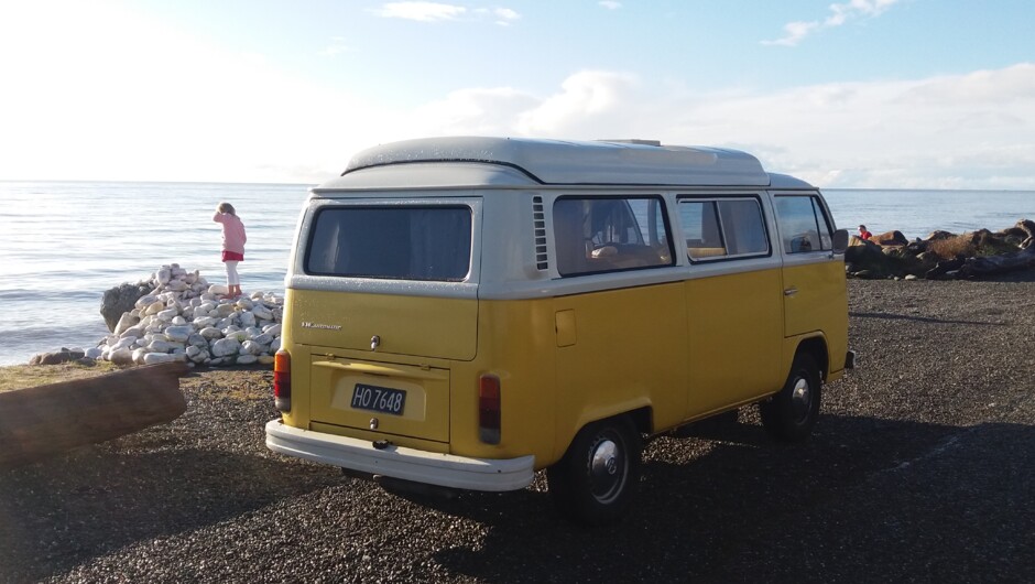 VW 74 Auto Sopru kombi - West Coast, Sth Island NZ