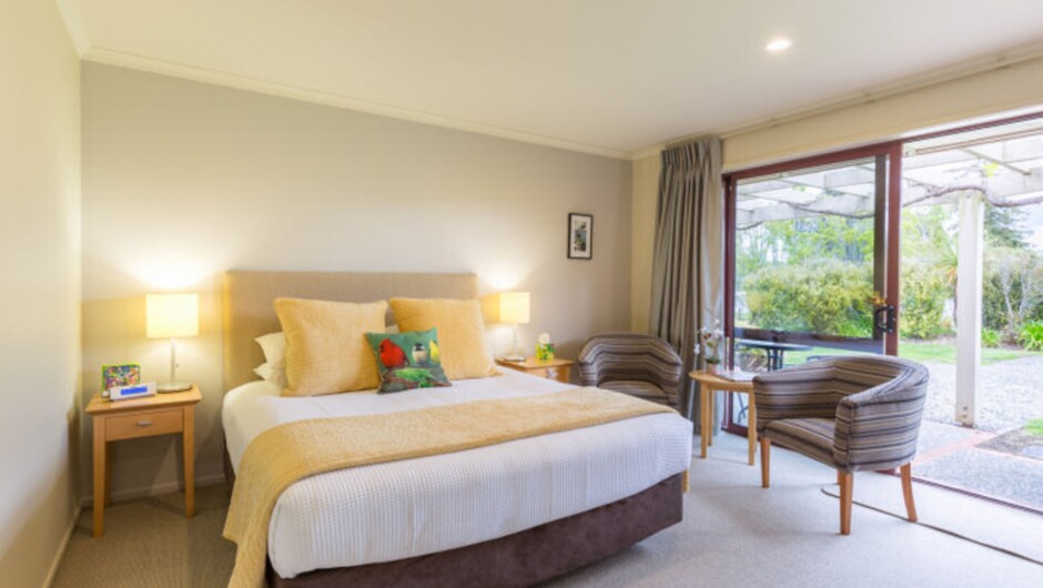 Accent House Luxury Boutique Bed and Breakfast - Fantail Suite