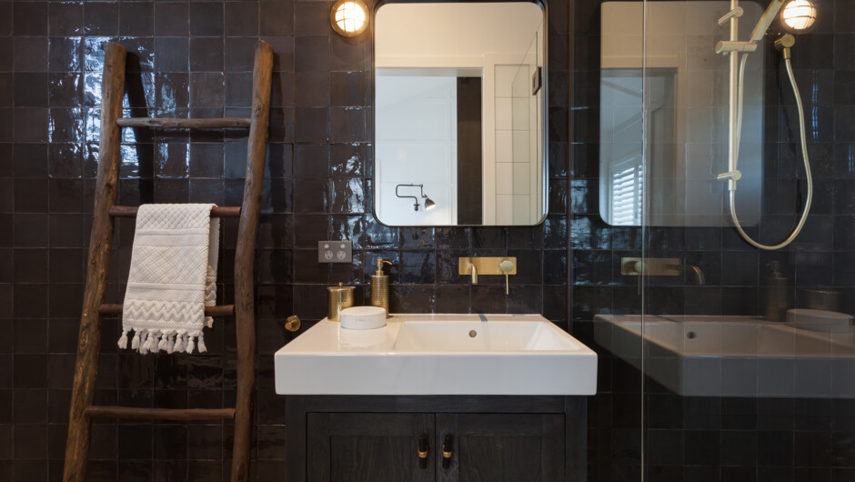 Barn One luxury bathroom