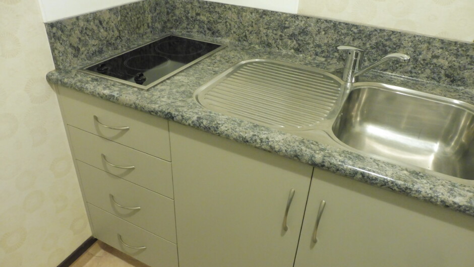 All pots, pans and crockery are available.