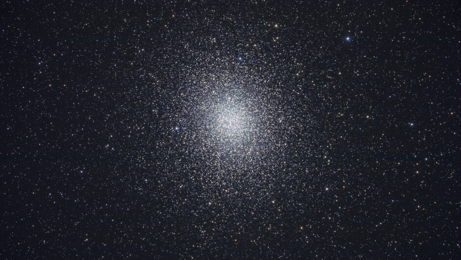 The globular cluster of Omega Centauri