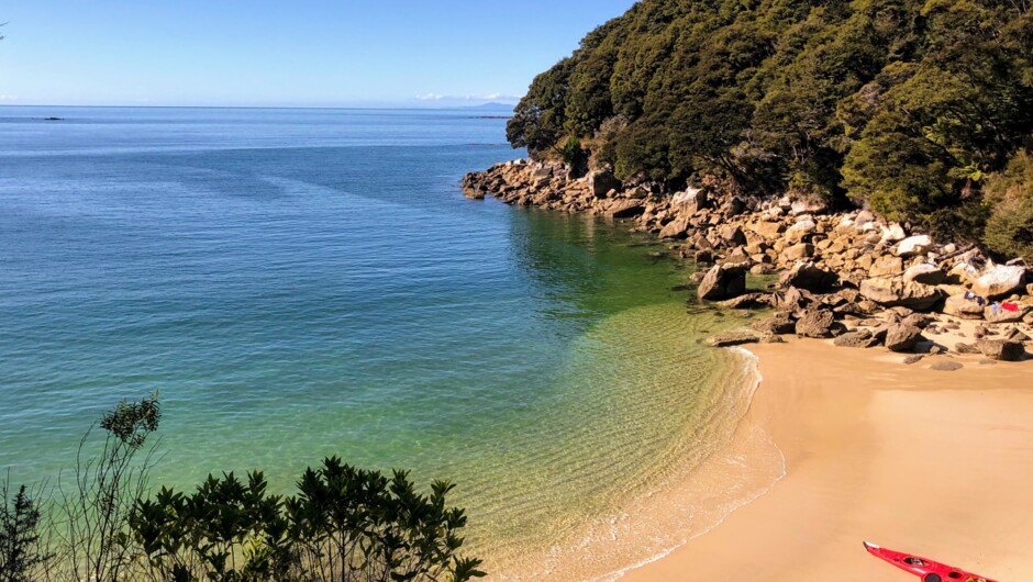 エイベルタスマン国立公園でカヤック